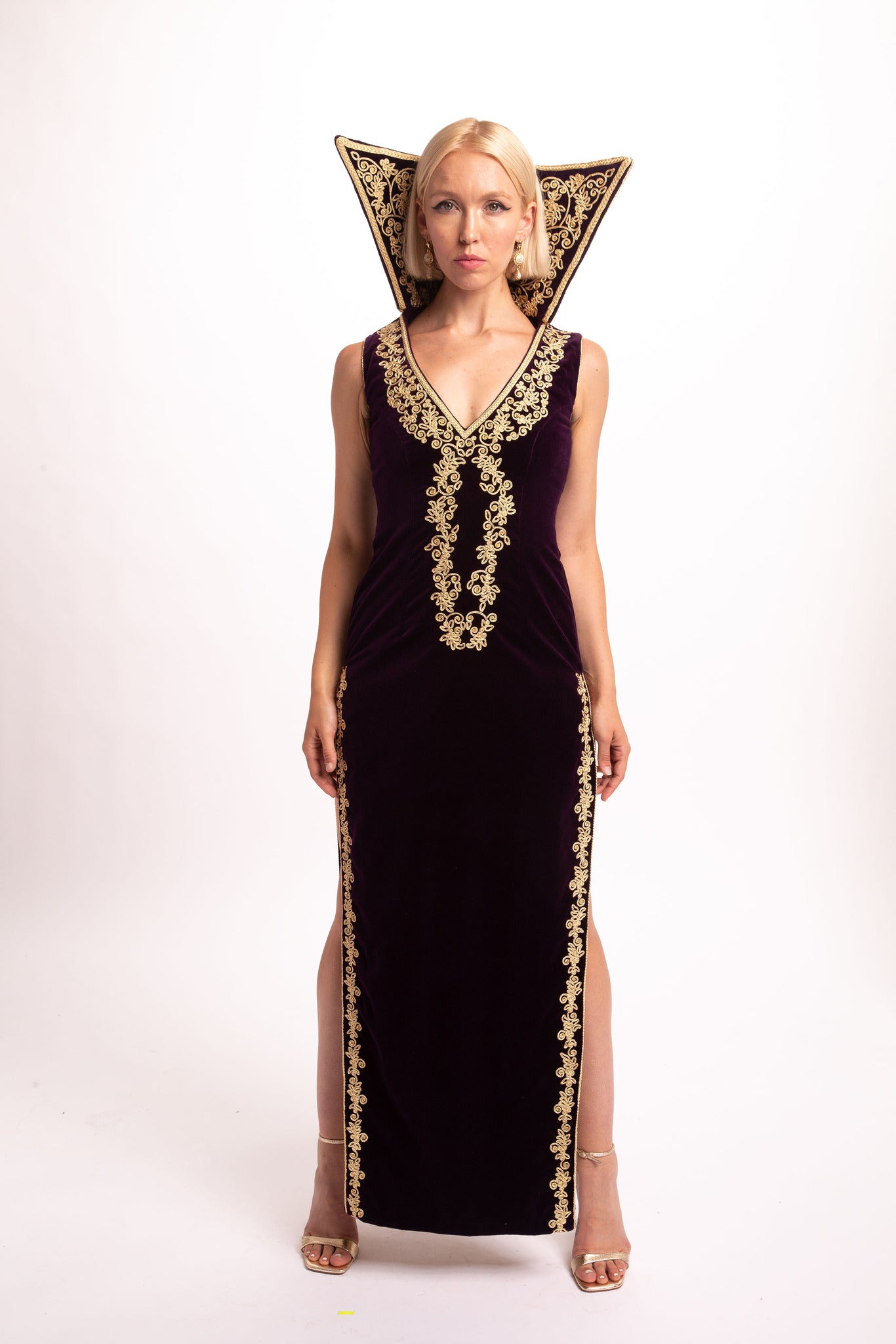 Les Lila Empress Velvet Gown